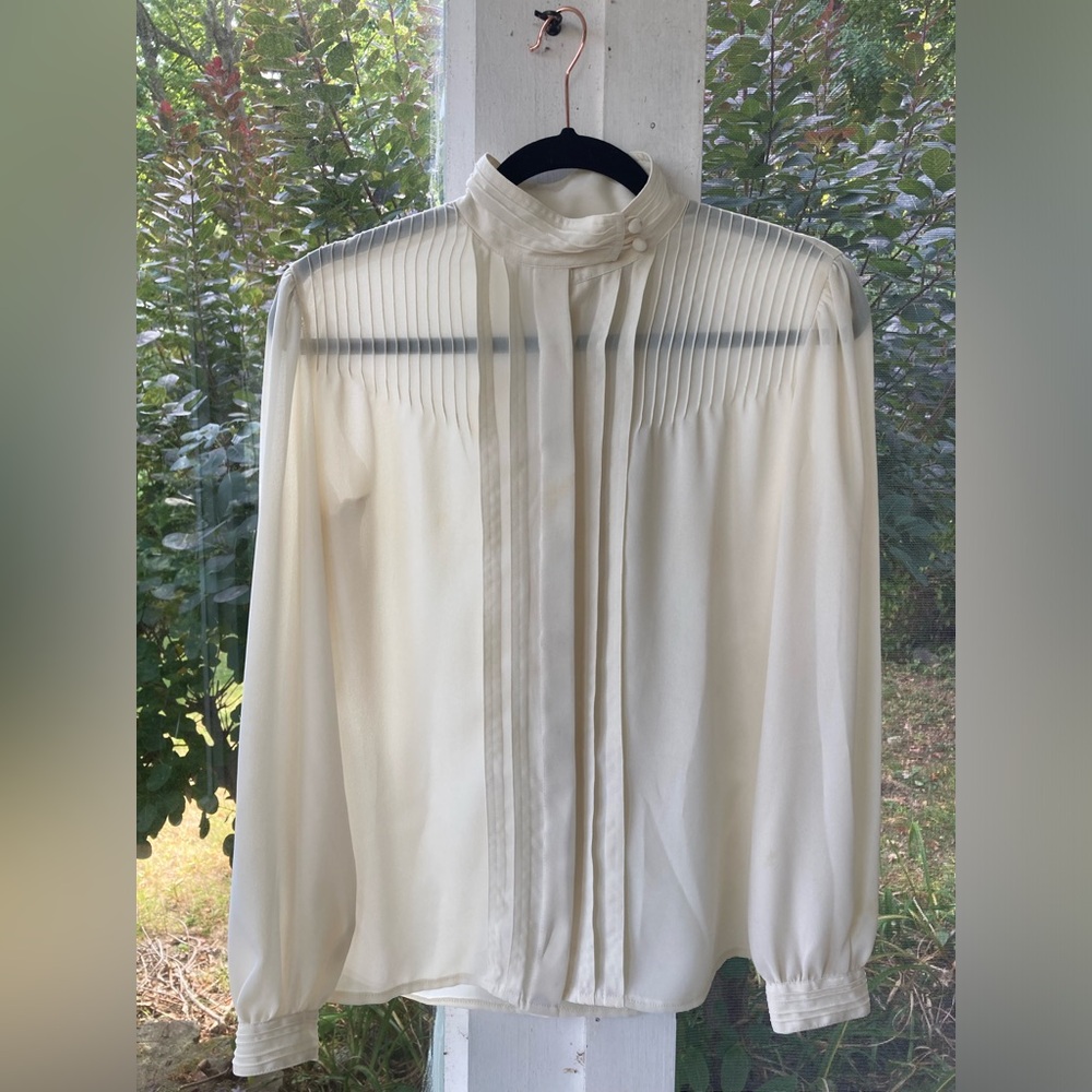 vintage Josephine ivory pleated button up secretary blouse size 10